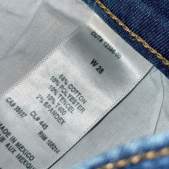 Joe’s Jeans Denim Soft Distressed Ripped Size 28 x 31 In style - Picture 5 of 9